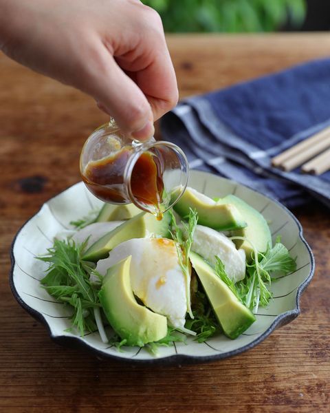 豆腐、アボカド、水菜、わさびしょうゆドレッシング、サラダ