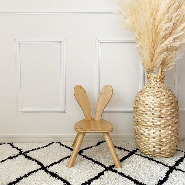 リビングのワンポイントになるIKEAの家具