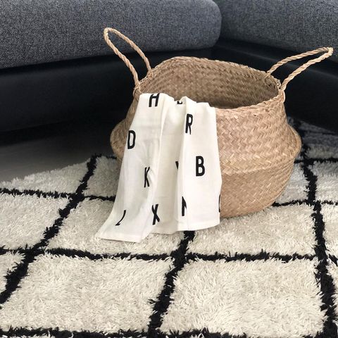 小物を入れておくのに便利なIKEAの家具