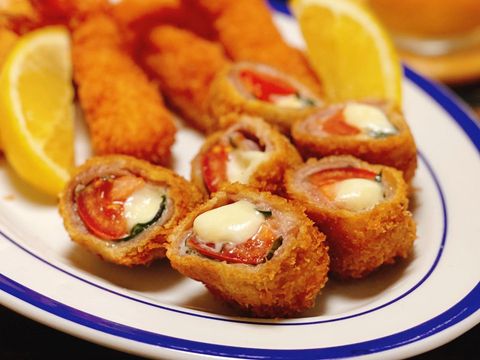 モッツァレラチーズとトマトの肉巻きフライレシピ