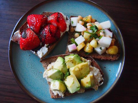 パンがごちそうになるヘルシーなメインご飯レシピ