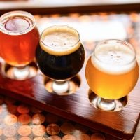 ギフトにおすすめクラフトビール特集。お酒好きは喜ぶ味わい深いこだわりの詰め合わせ