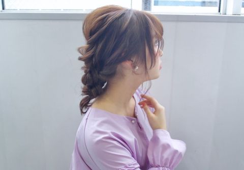 編み下ろしに見える簡単なヘアアレンジ