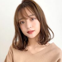 《2023冬》最新のミディアムの髪型集。大人女性に人気のヘアスタイルをご紹介