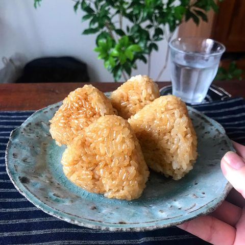 レンジで作る食べやすい焼きおにぎり風レシピ