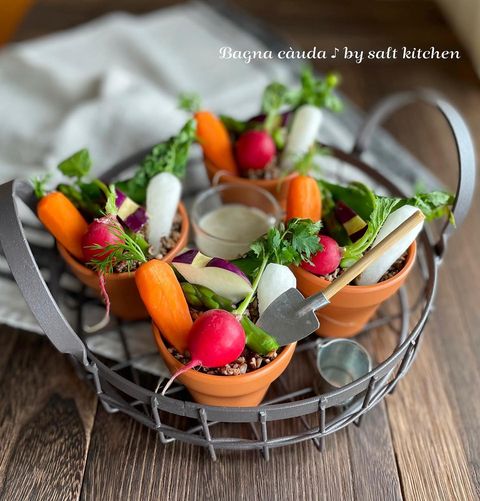 ごちそう感あふれる野菜のバーニャカウダレシピ