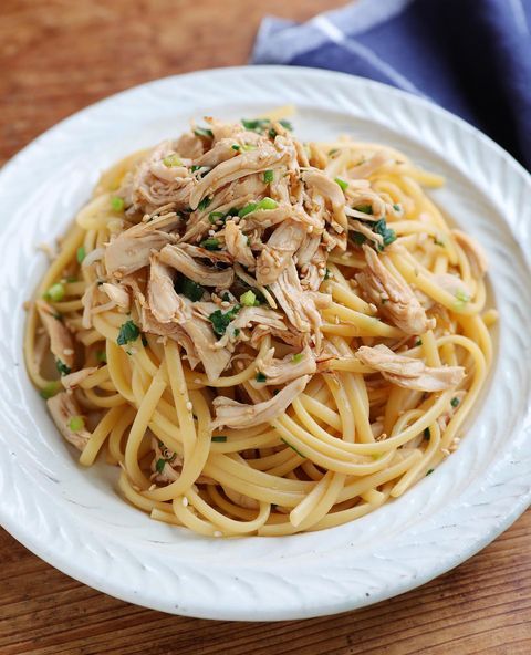 ささみ、鶏肉、青ネギ、白ゴマ、パスタソース、和風、醤油、スパゲティ。