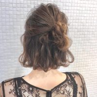 【結婚式】初心者さん向けセルフヘアアレンジ集。簡単にこなれ感を出すコツって？