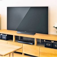 おすすめの「スマートテレビ」15選。人気のメーカーから便利なアイテムをご紹介