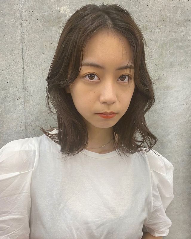 ふんわりトップでおしゃれなヘアスタイル