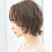 【40代】人気のくびれショートボブでグッと垢抜け。大人女性に似合うヘアカタログ集